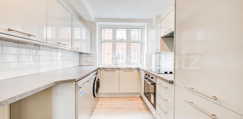 			3 Bedroom, 1 bath, 1 reception Apartment			 Edwardes Square , HIGH STREET KENSINGTON 
